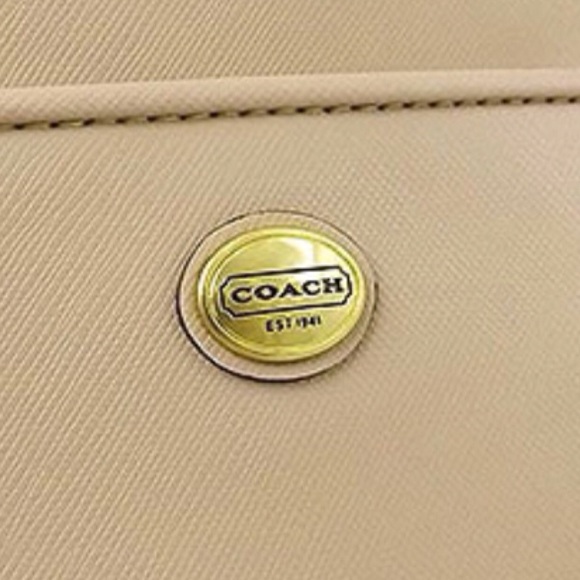 COACH • Peyton Jordan Satchel Bag - Picture 2 of 6